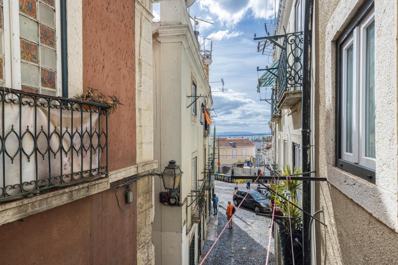 Alfama'S Heart Apartment By Lovelystay Lisabona Exterior foto